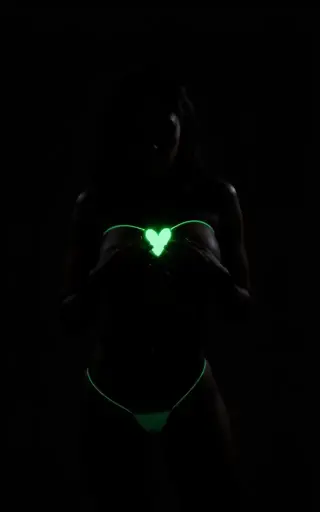 Glow in the Dark Thong Bra Set (G-String Lingerie)